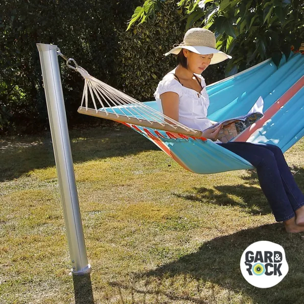 Poteau pour hamac