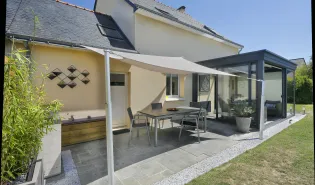 Hoe installeer je een schaduwdoek in je tuin? Eenvoudige en effectieve gids